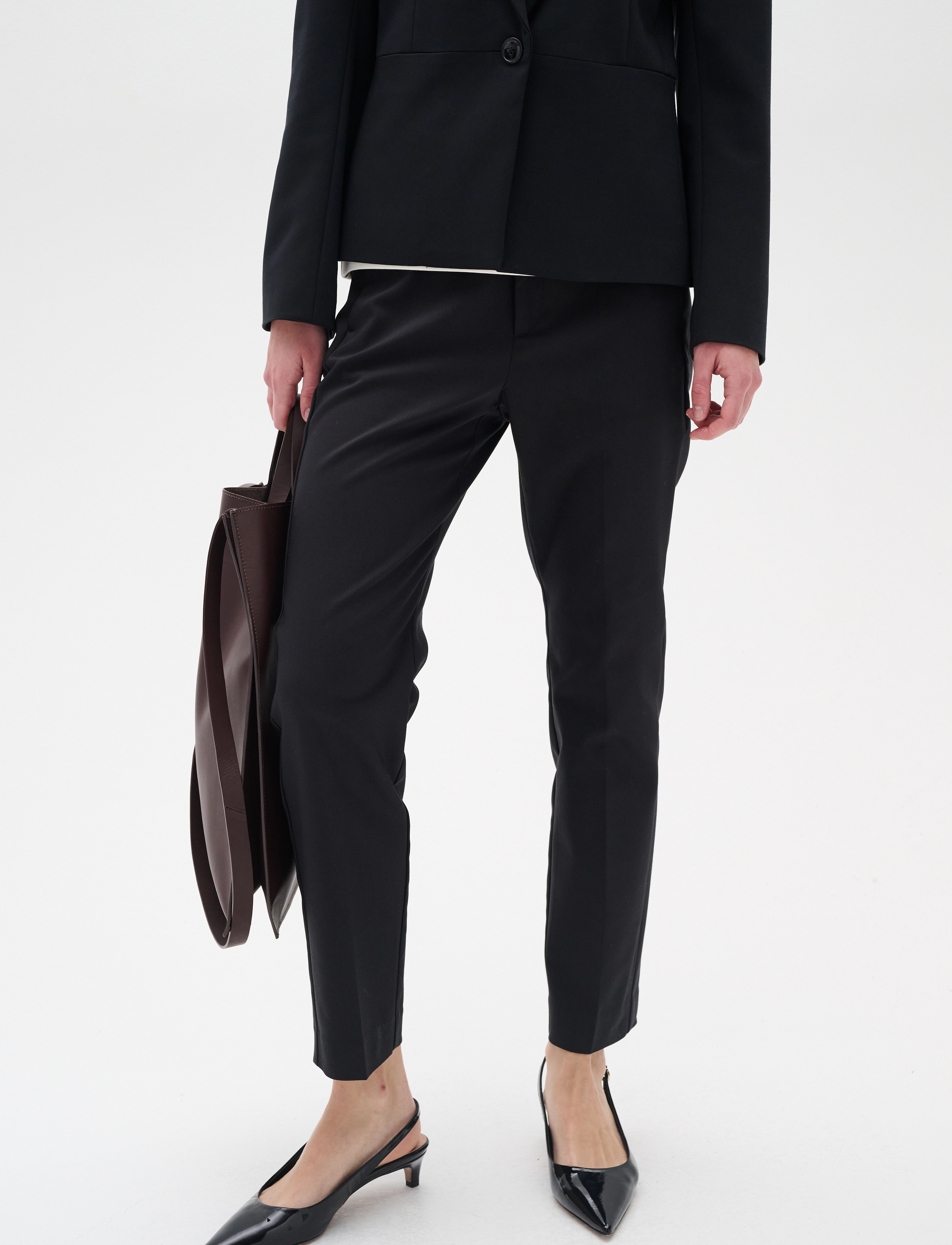 Zellaiw Flat Pant