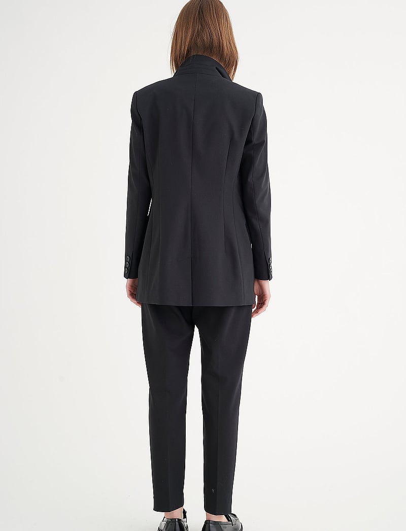 InWear - ZellaIW Long Blazer - enkeltradede blazere - black - 4