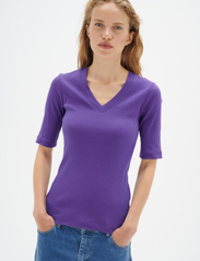 InWear - DagnaIW V T-shirt - alhaisimmat hinnat - purple rain - 4
