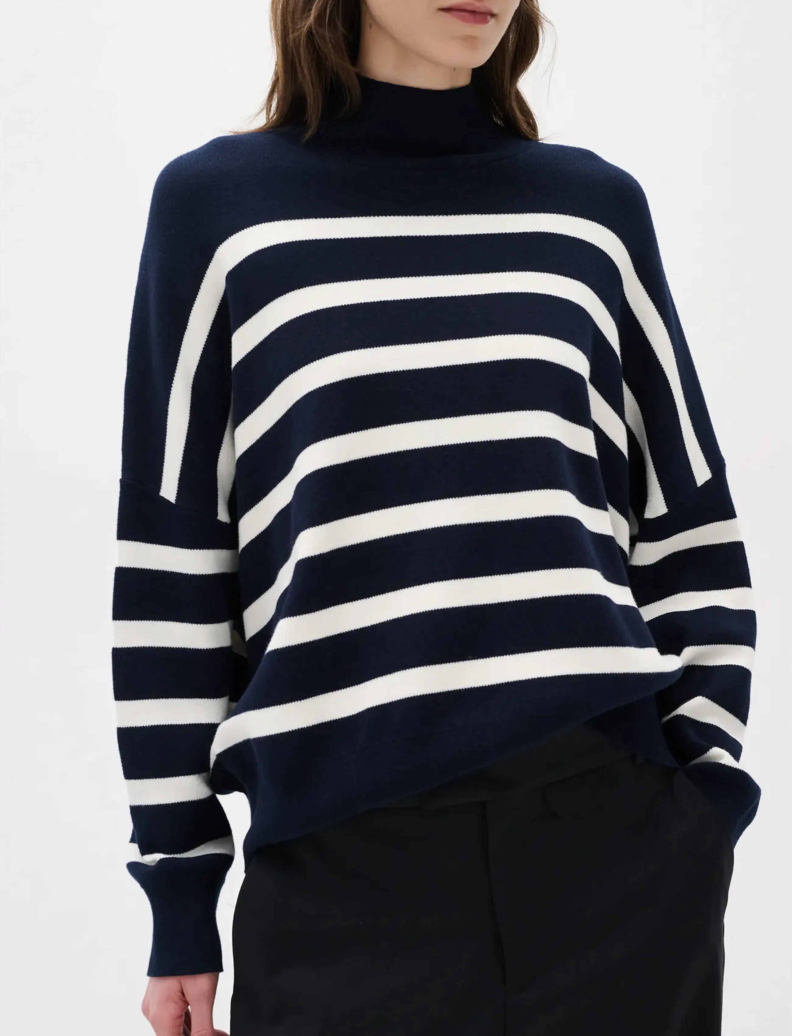 InWear TenleyIW Turtleneck Pullover - Naistele - BLUE / WHITE / navy