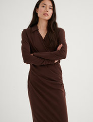 InWear - VedaIW Collar Dress - stramme kjoler - coffee brown - 2