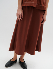 InWear - ZilkyIW Skirt - midi kjolar - cherry mahogany - 2