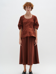 InWear - ZilkyIW Skirt - midi kjolar - cherry mahogany - 3