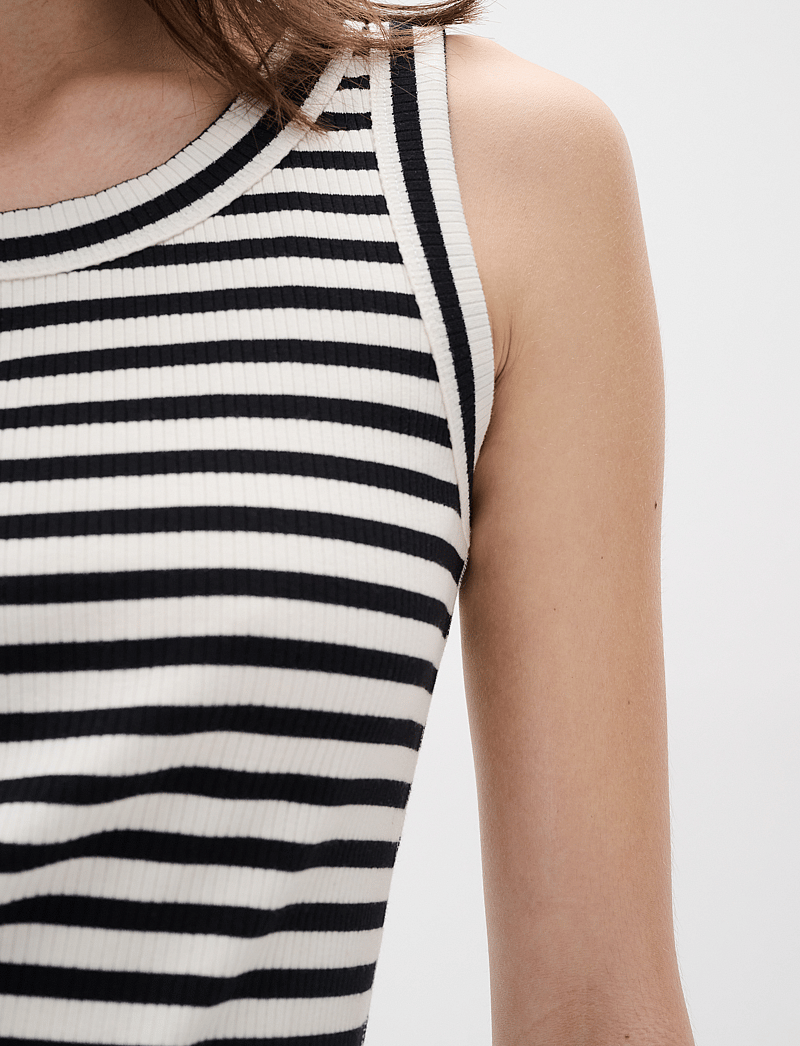 InWear - DagnaIW Striped Tank - Ärmellose tops - black / whisper white - 5