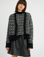 InWear - JinkaIW Pullover - megztiniai su aukšta apykakle - black / white - 2
