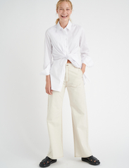 InWear - KiriniIW Knot Shirt - langærmede skjorter - pure white - 3