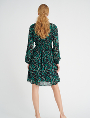 InWear - KirstieIW Short Dress - korta klänningar - green painted flowers - 4