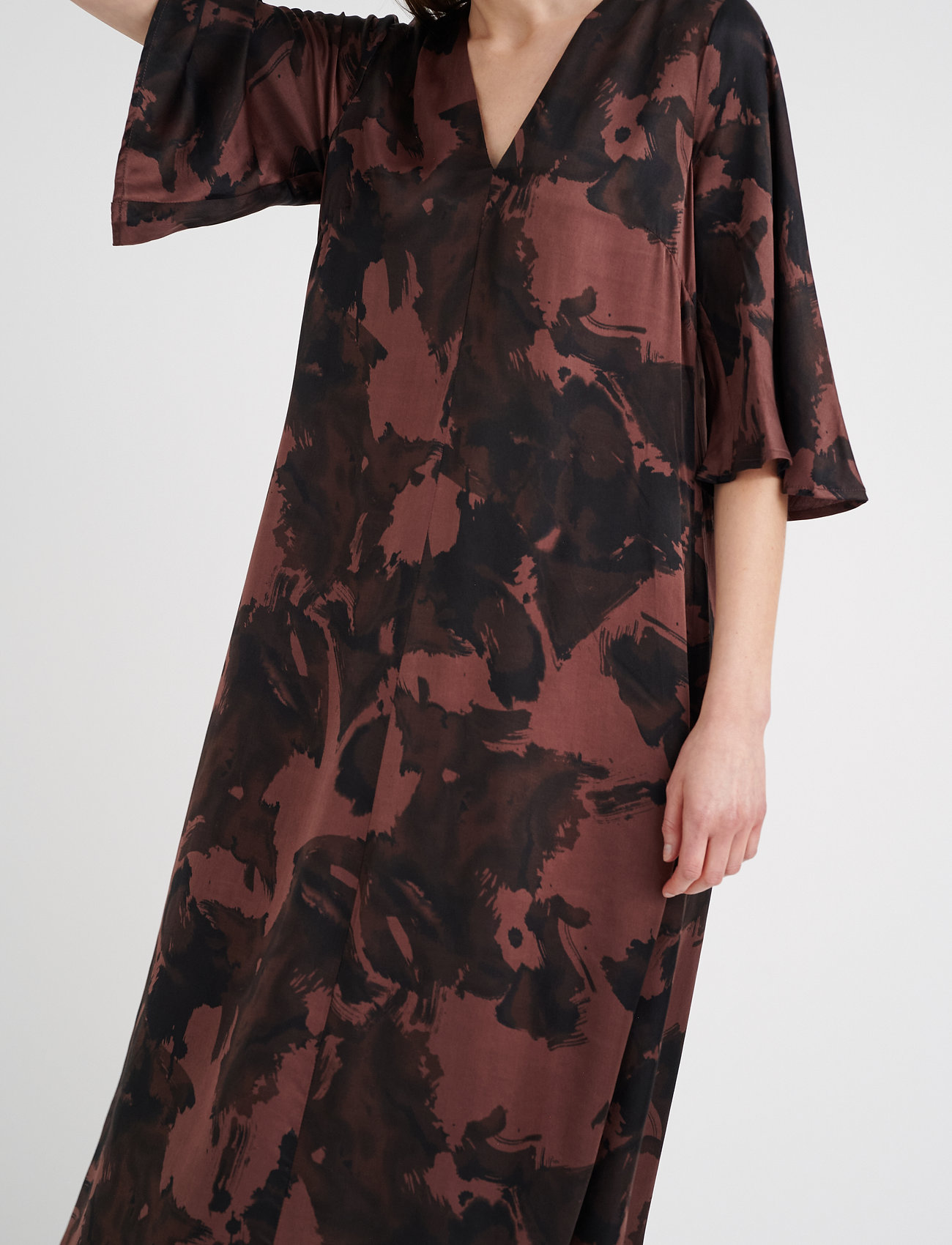 InWear RidaIW Yen Dress - Jurken - COFFEE BROWN STRUCTURE WALL / multi