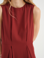 InWear - WinIW Dress - festklær til outlet-priser - syrah - 5