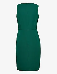InWear - WinIW Dress - festtøj til outletpriser - warm green - 1