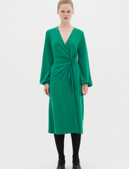 InWear - CatjaIW Wrap Dress - omlottklänningar - emerald green - 2