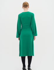 InWear - CatjaIW Wrap Dress - slå-om-kjoler - emerald green - 3
