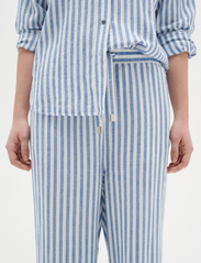 InWear - AmosIW Pants - pellavahousut - blue stripes - 5