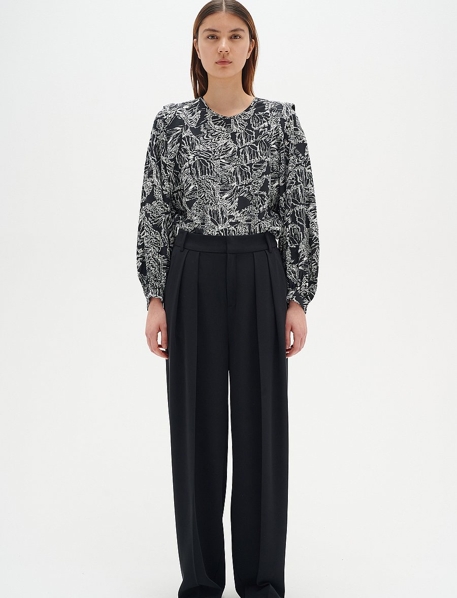 InWear - DamaraIW Blouse - blouses à manches longues - graphic abstract butterfly - 3