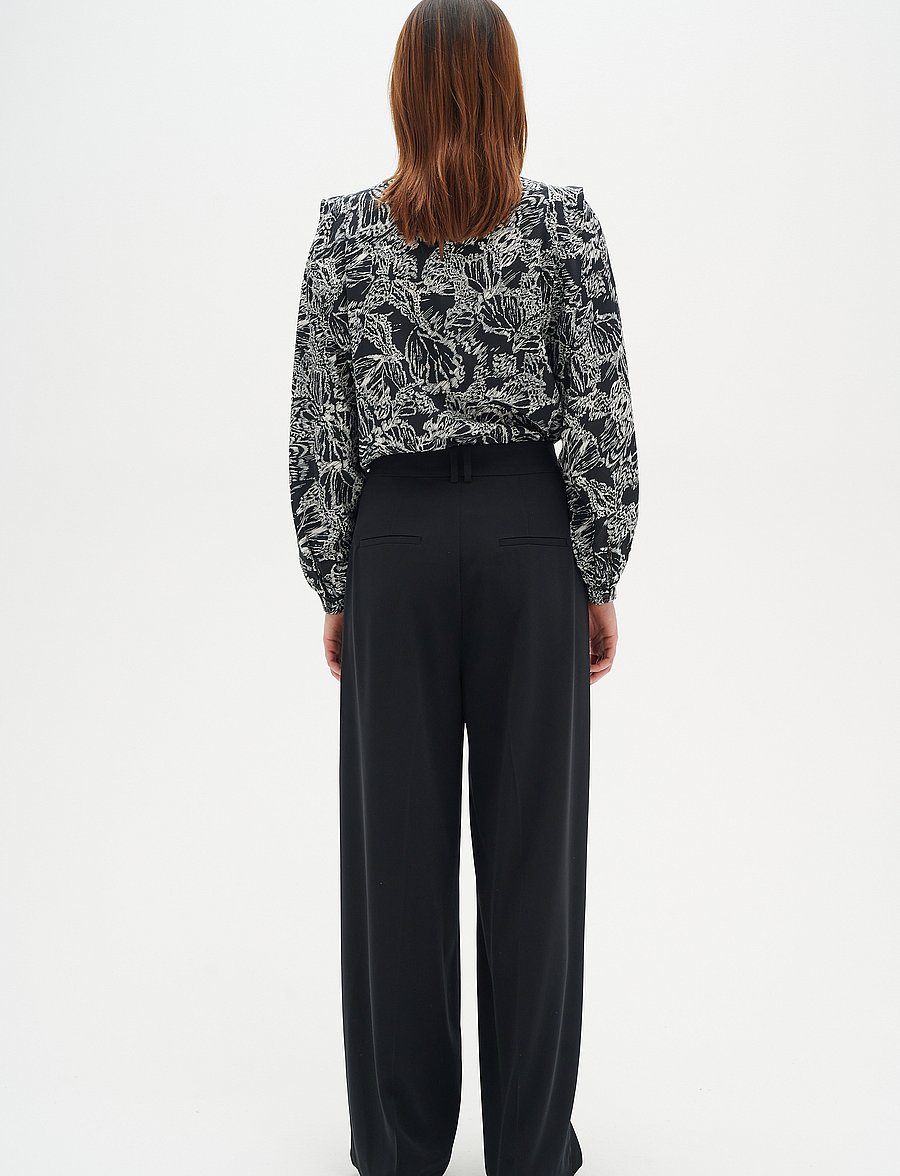 InWear - DamaraIW Blouse - blouses à manches longues - graphic abstract butterfly - 4