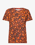 AlmaIW Print Tshirt - CHERRY TOMATO PAINTED FLOWER