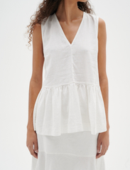 InWear - OdetteIW Top - sleeveless blouses - pure white - 2