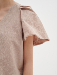 InWear - TaceyIW Top - short-sleeved blouses - mocha grey - 6