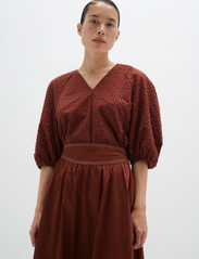 InWear - EdenaIW Top - short-sleeved blouses - cherry mahogany - 2