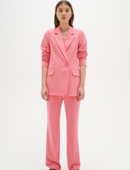 InWear - VetaIW Adian Bootcut Pant - odzież imprezowa w cenach outletowych - pink rose - 3