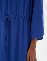 InWear - NotoIW Dress - midi dresses - mazarine blue - 5