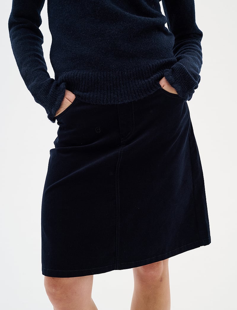 InWear - RylieIW Skirt - korta kjolar - marine blue - 4