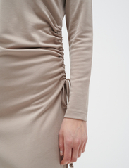 InWear - GraysenIW Wrap Dress - slå-om-kjoler - mocha grey - 6