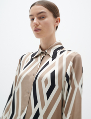 InWear - NerissaIW Shirt Dress - skjortklänningar - narabi geometric - 3