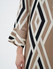 InWear - NerissaIW Shirt Dress - skjortklänningar - narabi geometric - 5