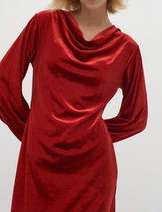 InWear - JaquesIW Dress - juhlamuotia outlet-hintaan - true red - 5