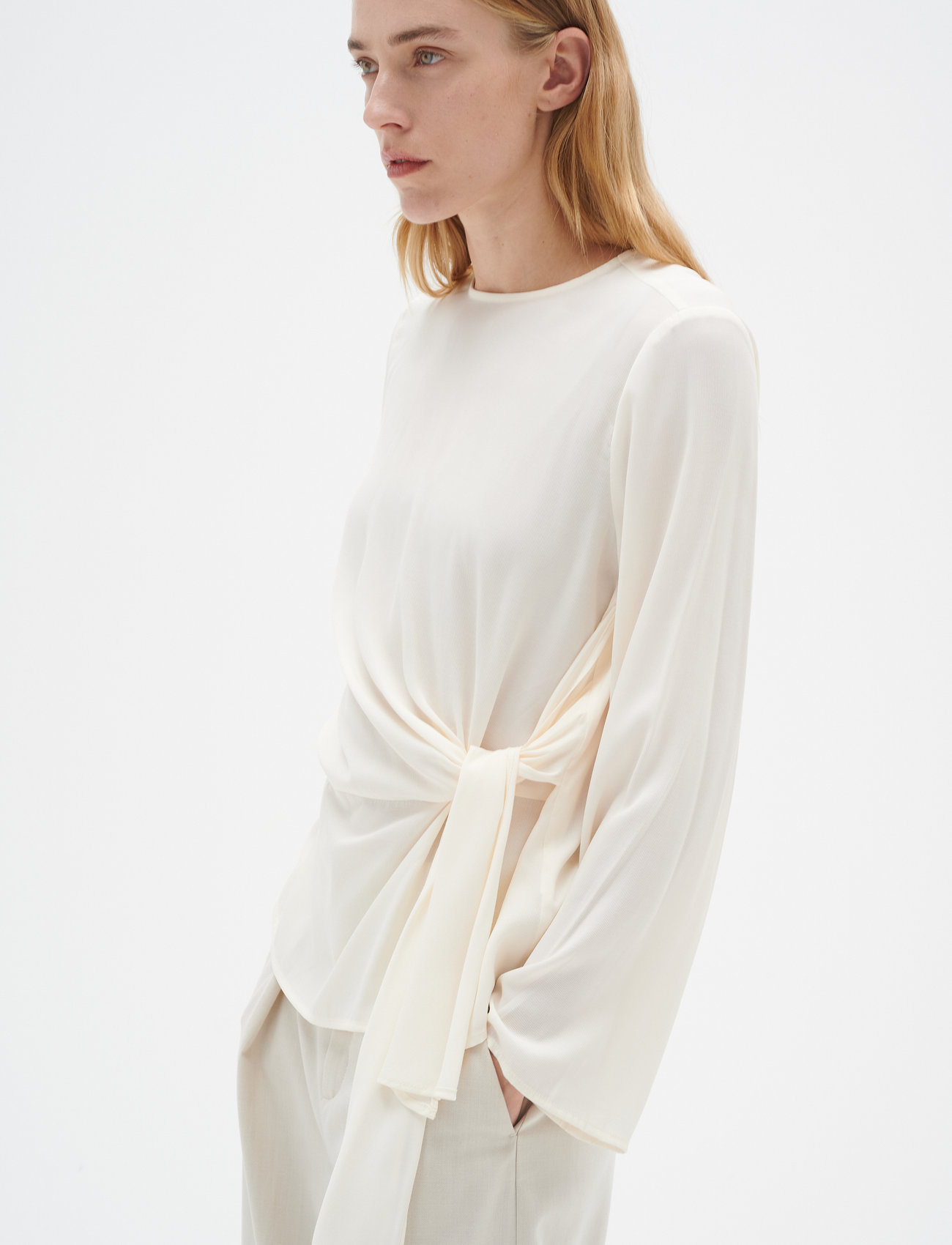 InWear - CadenzaIW Drape Blouse - long-sleeved blouses - whisper white - 1