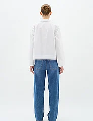InWear - HelveIW Cropped Shirt - langærmede skjorter - pure white - 4