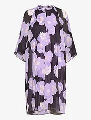 InWear - HendraIW Dress - vidutinio ilgio suknelės - lavender poetic flower - 0