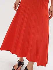 InWear - MiriosIW Dress - festtøj til outletpriser - cherry tomato - 4