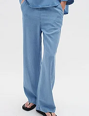 InWear - PhilipaIW Pant - bukser med brede ben - light blue denim - 2