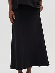 InWear - PannieIW Skirt - midi kjolar - black - 2