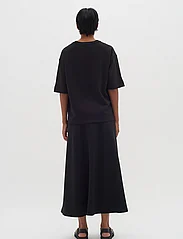 InWear - PannieIW Skirt - midi kjolar - black - 4