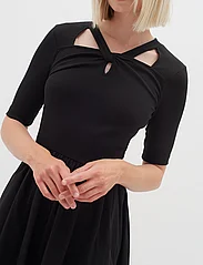 InWear - PukIW Dress - adītas kleitas - black - 5