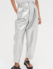 InWear - ZazaIW Pant - bukser med brede ben - silver - 2