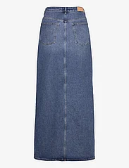 InWear - PheifferIW Long Skirt - denim skirts - medium blue - 2