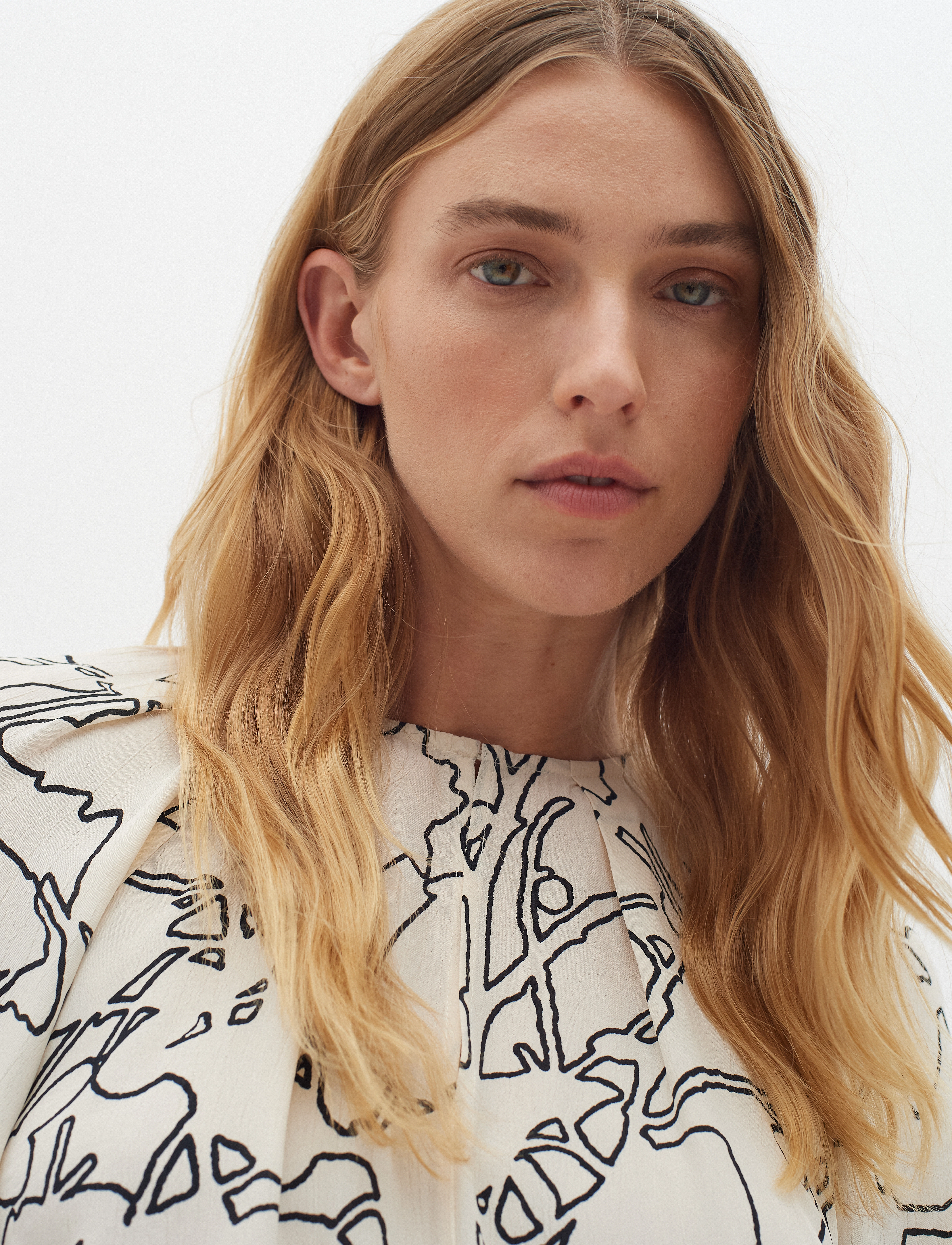 InWear - BaitiIW Blouse - langærmede bluser - noncolor silhuette lines - 5