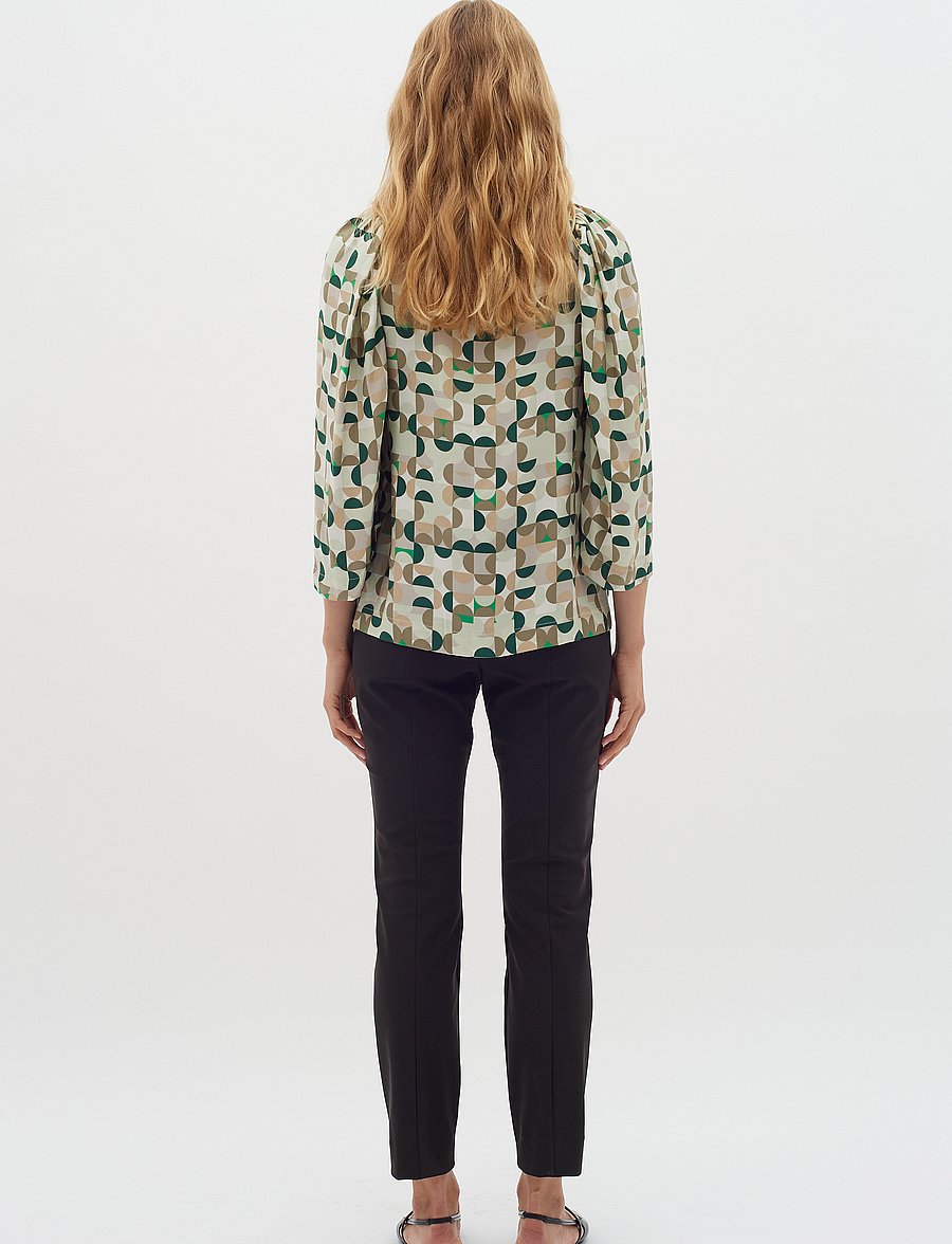 InWear - BerilIW Blouse - pitkähihaiset puserot - green geometrics - 4