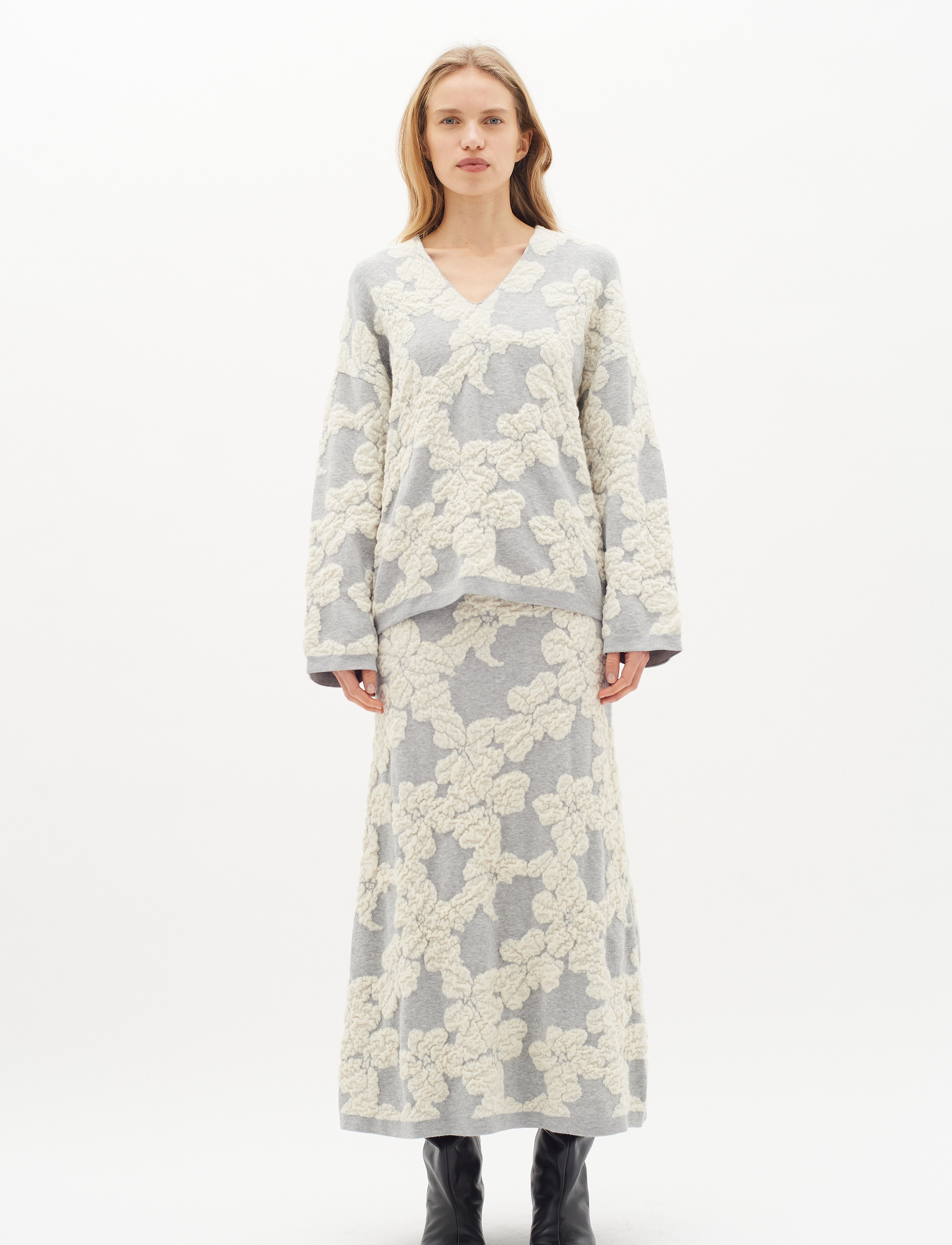 InWear - JianaIW Pullover - sweatshirts - vanilla jacquard cutout flower - 3