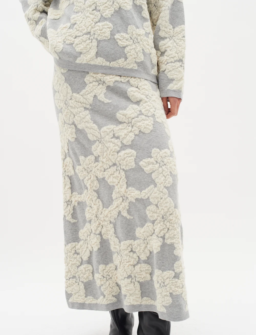 InWear - JianaIW skirt - strikkede nederdele - vanilla jacquard cutout flower - 0