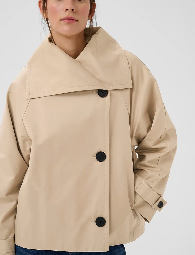 InWear - MAZIEIW PERRY SHORT COAT - leichte mäntel - sandstone - 5
