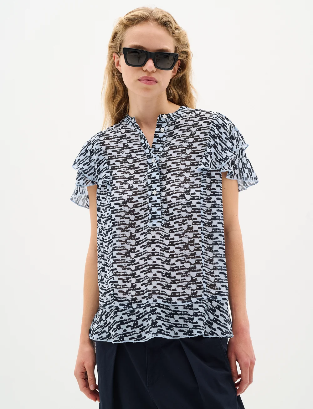 InWear - CessieIW Blouse - kurzämlige blusen - blue diffused wall - 0