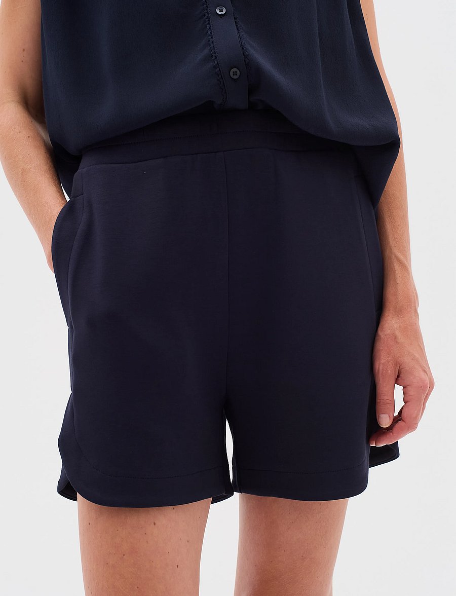 InWear - HenniehIW Vincent Shorts - sweatshorts - marine blue - 0