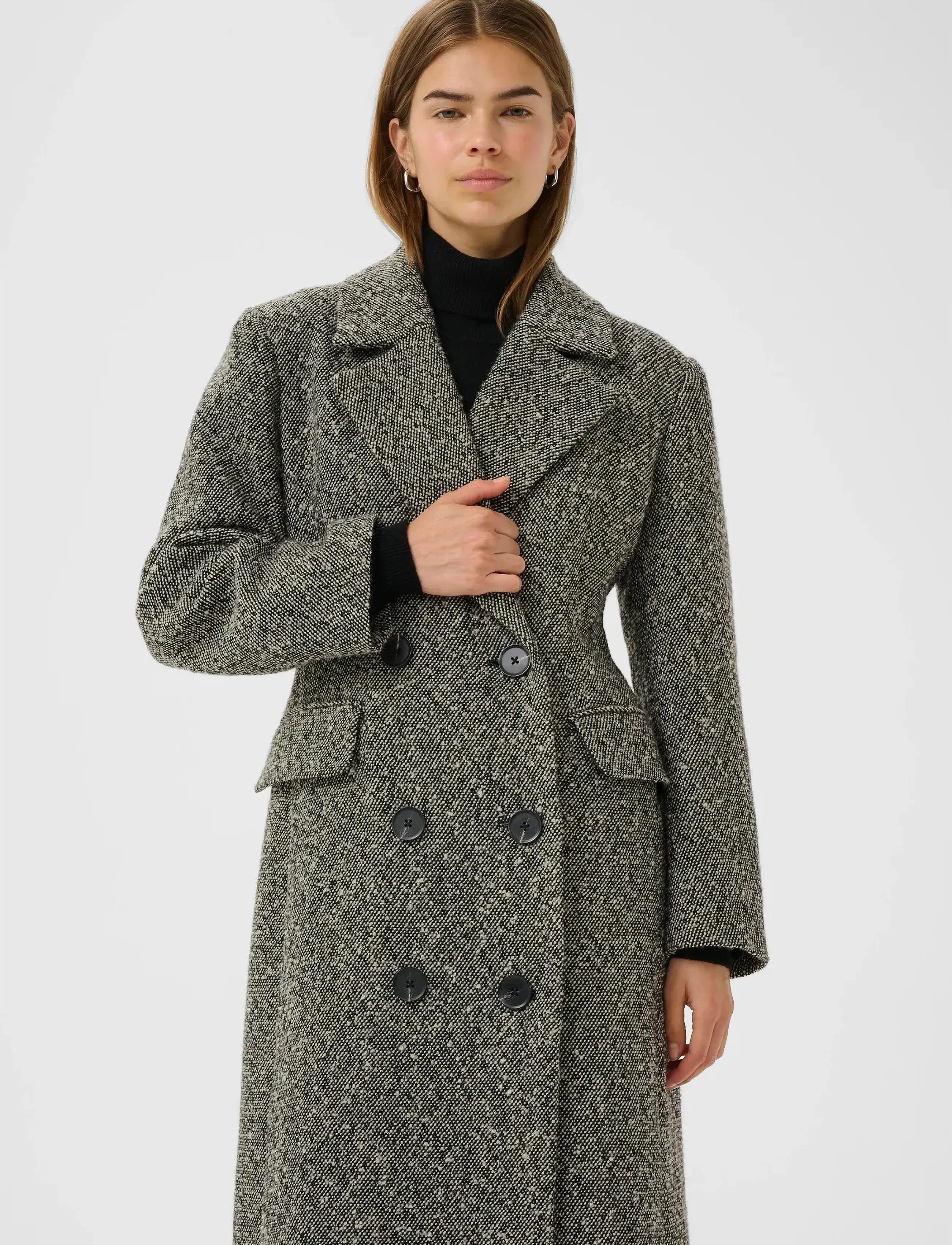Yashaiw Lapel Coat