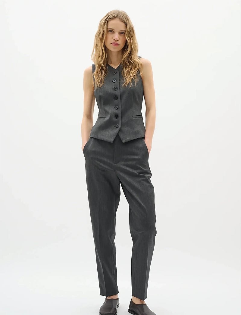 InWear - BrunildaIW Tapered Pant - sirge säärega püksid - dark grey melange - 3