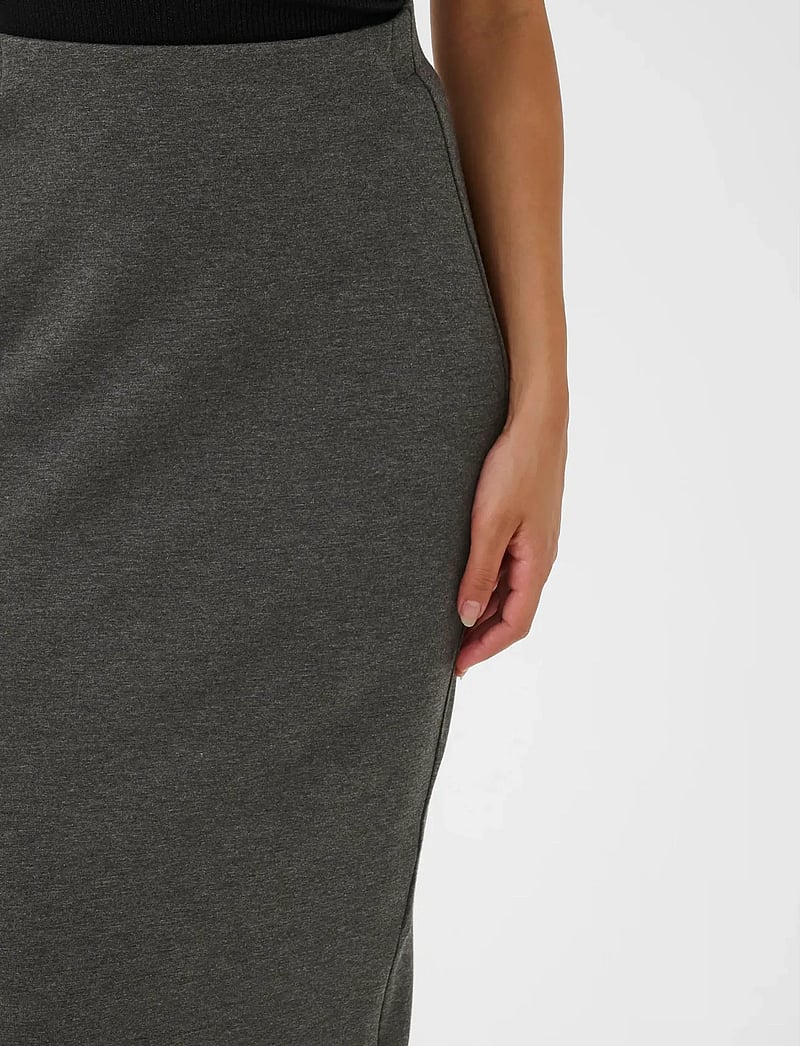 InWear - AidaIW Melange Skirt - midiseelikud - dark grey melange - 5